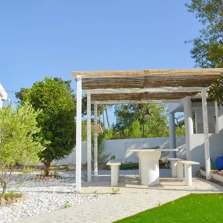 Paradise In Lagoa - House Near The With Garden & Bbq
