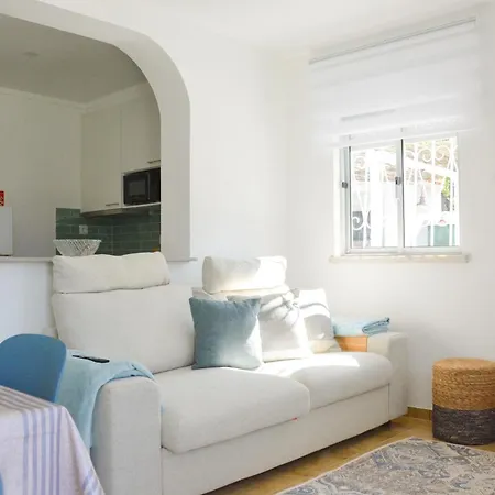 Holiday home Paradise In Lagoa - House Near The With Garden & Bbq *